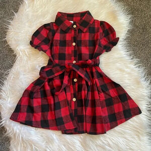 NWT! Girl’s short sleeve Buffalo plaid dress 2/3 years